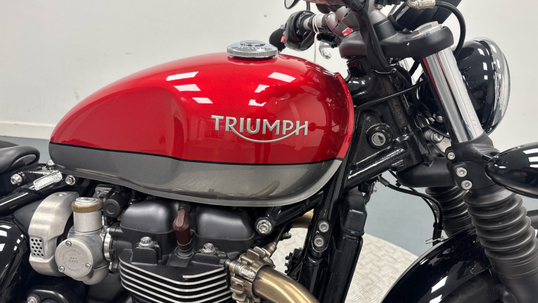 Triumph Bonneville Bobber 1200 (21MY)